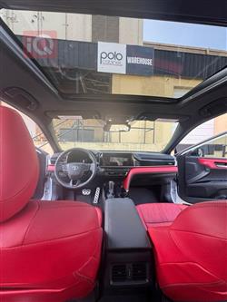 تۆیۆتا کامری